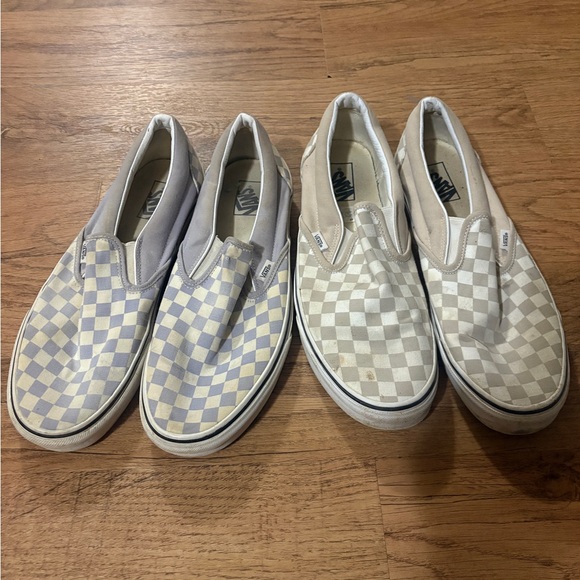 Bundle of Vans Checkerboard Slip-On Sneakers – Beige Gray